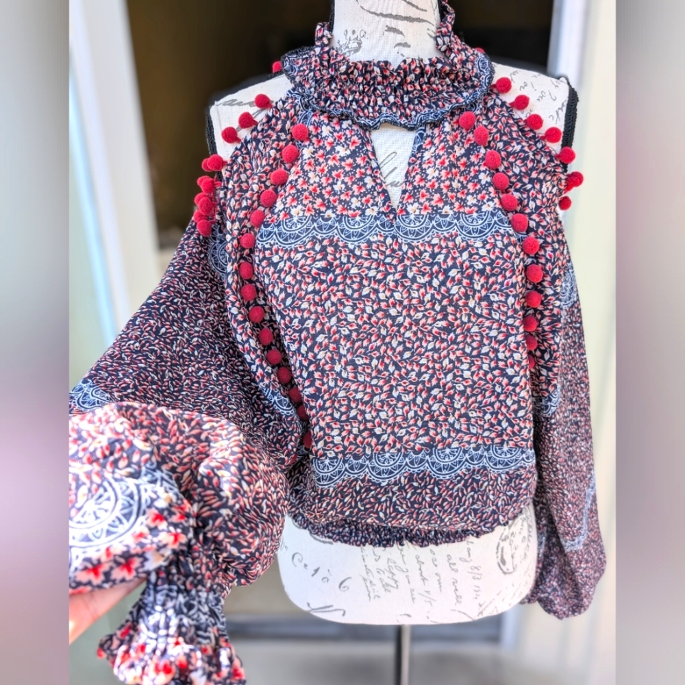 STORETS Pom Pom Trim Cold Shoulder Multicolor Bubble Sleeve Floral Blouse Medium